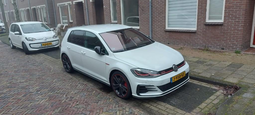 Volkswagen Golf 2.0 TSI 245pk 7-DSG 2019 Wit, 1345 kg, Zwart, 4 cilinders, 1984 cc