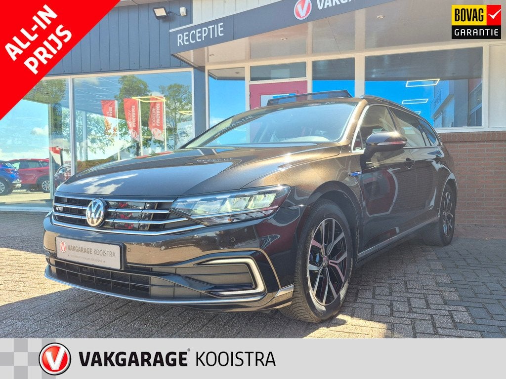 Volkswagen Passat Variant 1.4 TSI PHEV GTE Business|Pano|Mas, 12 maanden, Stof, Gebruikt, Zwart