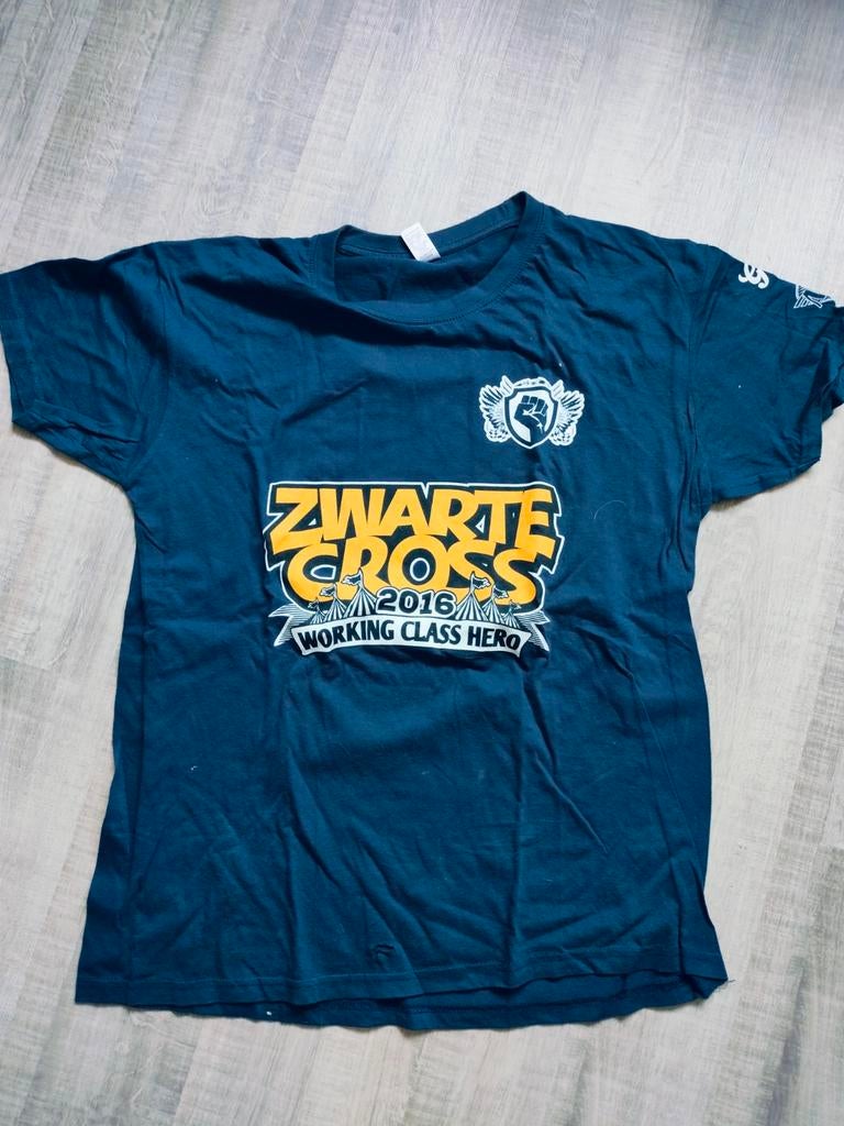 Zwarte Cross 2016 T-shirt - Working Class Hero, Kleding | Heren, T-shirts, Ophalen of Verzenden, Gedragen, Zwart