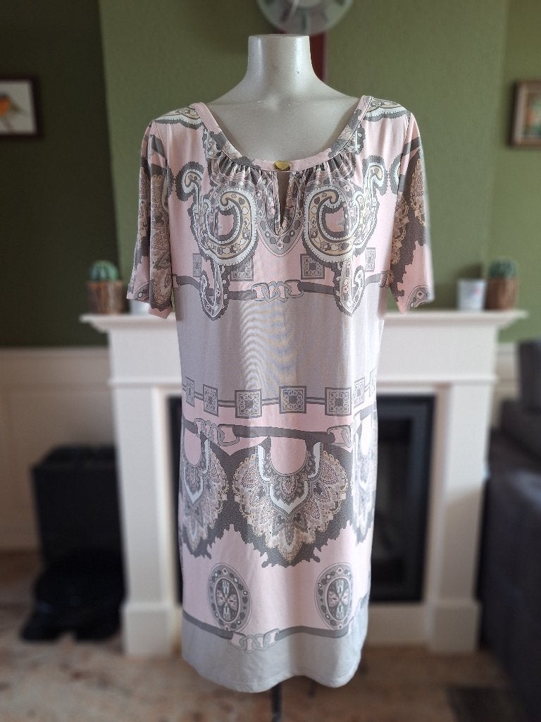 K-Design zacht roze licht grijze jurk XXL, K-design, Maat 46/48 (XL) of groter, Ophalen of Verzenden, Zo goed als nieuw