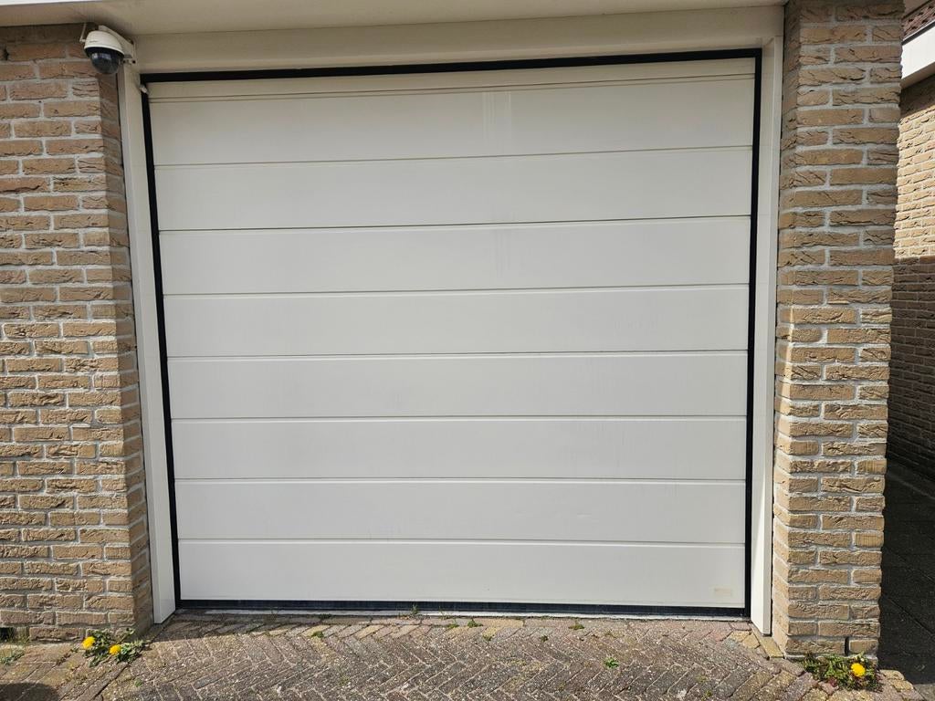 Salco sectionele garagedeur, Doe-het-zelf en Verbouw, Deuren en Horren, Ophalen, Gebruikt, Garagedeur, 120 cm of meer