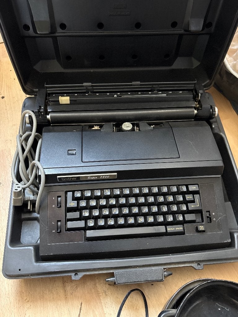 Typemachine, Ophalen of Verzenden, Zo goed als nieuw