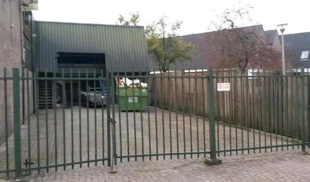 Dubbele poort B&G 0ngeveer 6.40 meter, Met poort, Gebruikt, IJzer, Spijlenhekwerk
