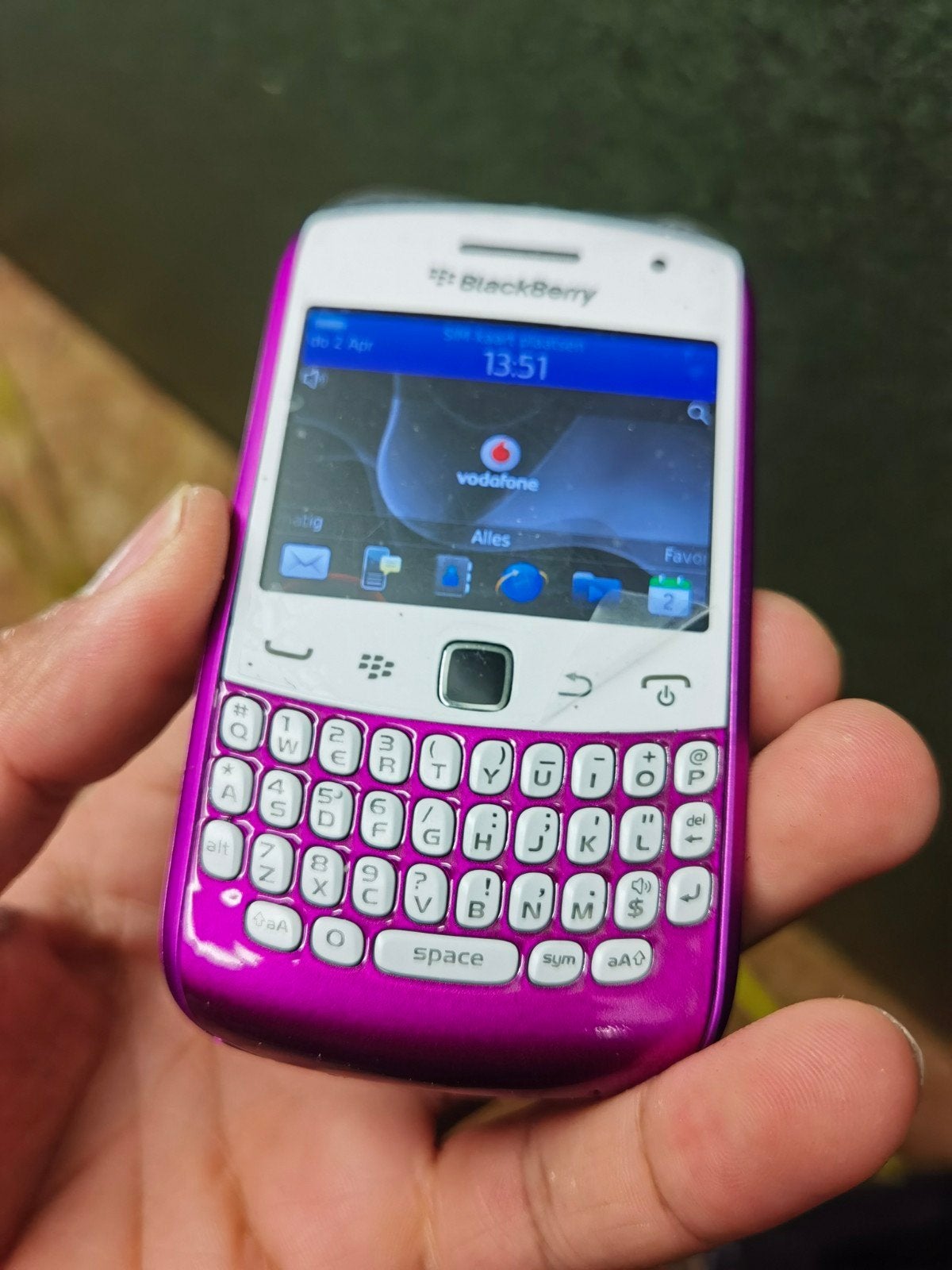 Goedwerkende roze blackberry curve 9360 met fysiek toetsenbo, Ophalen of Verzenden, Zo goed als nieuw