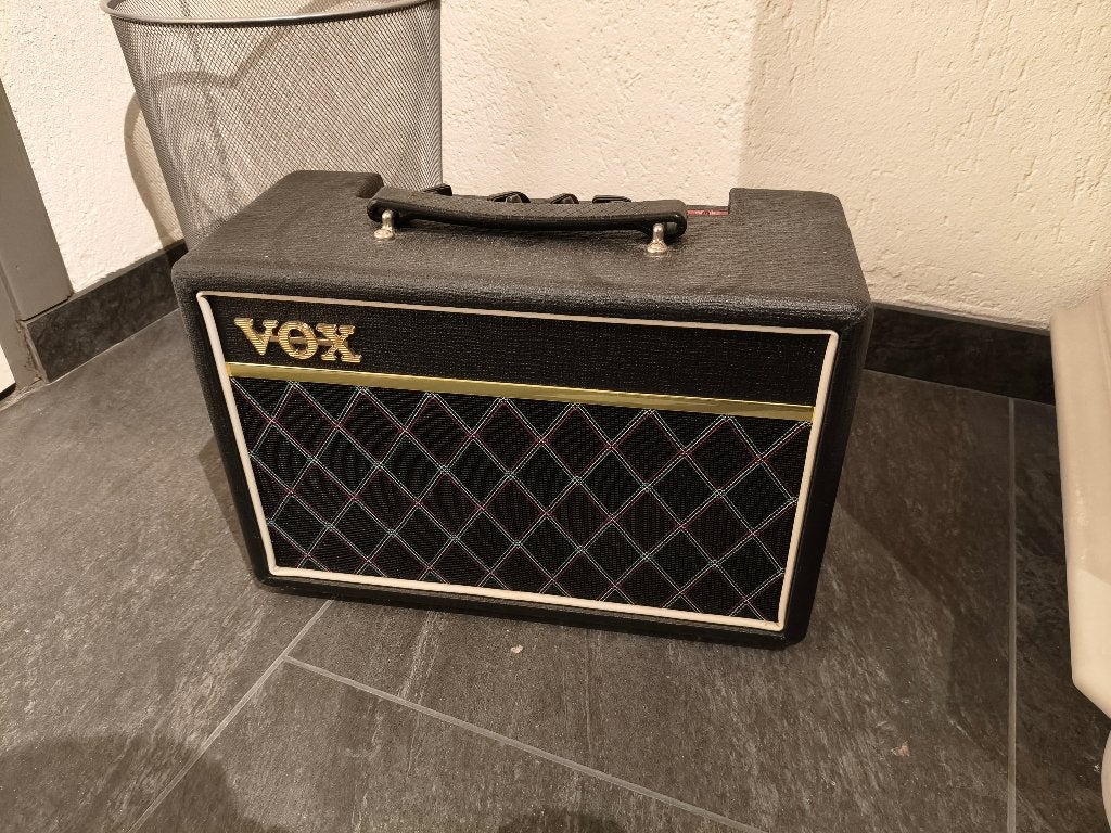 Vox pathfinder 10 bass - Zo goed als nieuw, Ophalen, Zo goed als nieuw, Basgitaar, Minder dan 50 watt