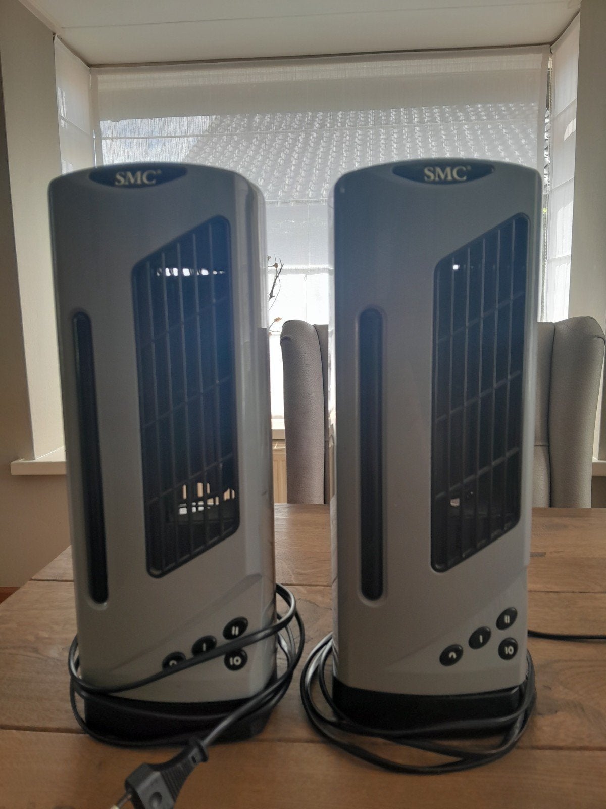 2 torenventilatoren tafelmodel, Witgoed en Apparatuur, Luchtbehandelingsapparatuur, Ophalen, Gebruikt, Overige