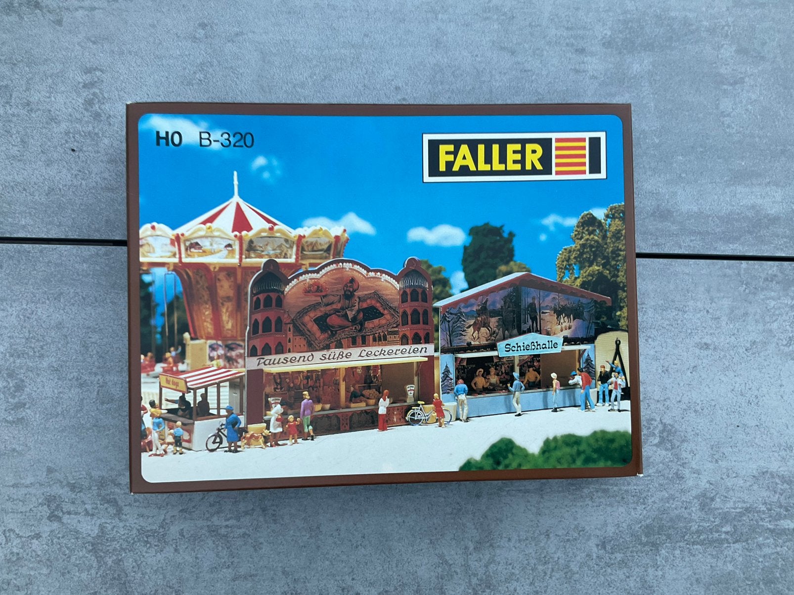 Faller B-320 2 Kermis kramen ongebouwd in ovp, Ophalen of Verzenden, Overige merken