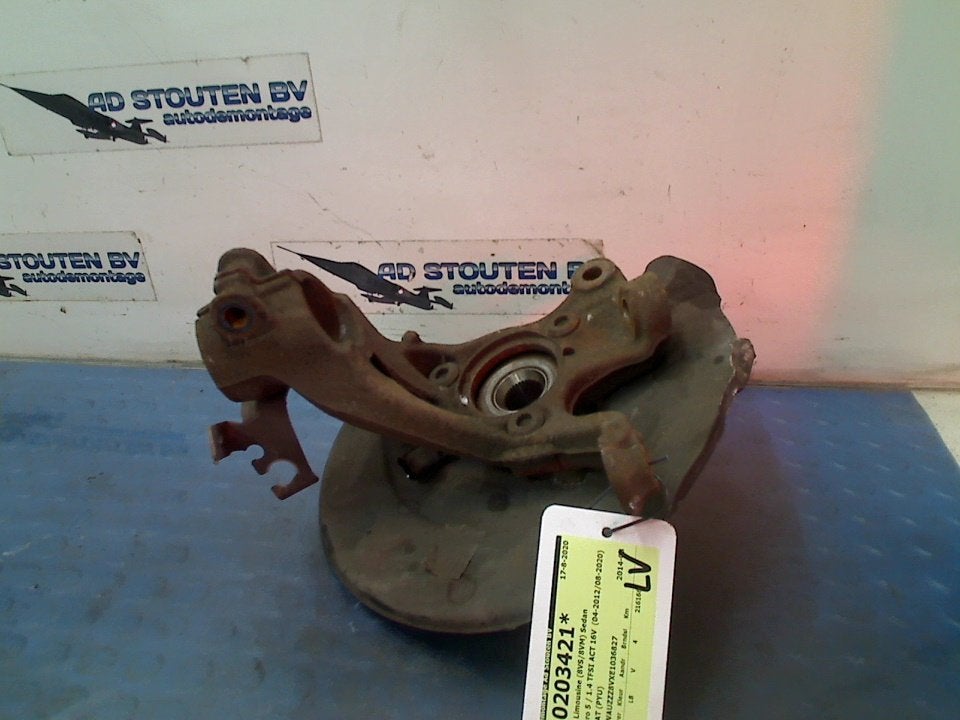 Fusee Links Voor Audi A3 Limousine (8VS/8VM) 2014, Gebruikt, Auto-Union-Straße  1, Ingolstadt 85057, , Duitsland, Info@audi.de