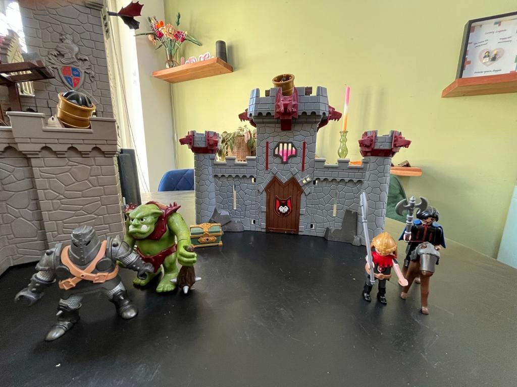 Playmobil Drakenburcht met figuren en accessoires, Kinderen en Baby's, Speelgoed | Playmobil, Ophalen, Gebruikt, Complete set