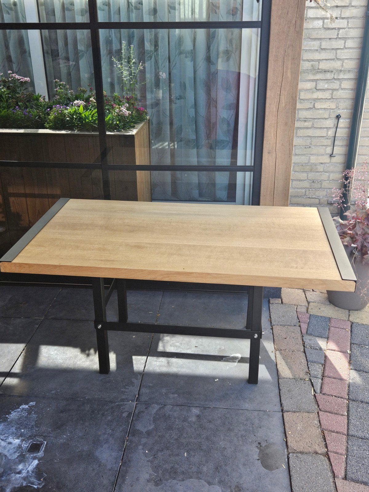 Robuuste eikenhouten buitentafel met RVS onderstel, Tuin en Terras, Tuintafels, Ophalen, Nieuw, Rechthoekig, Hout
