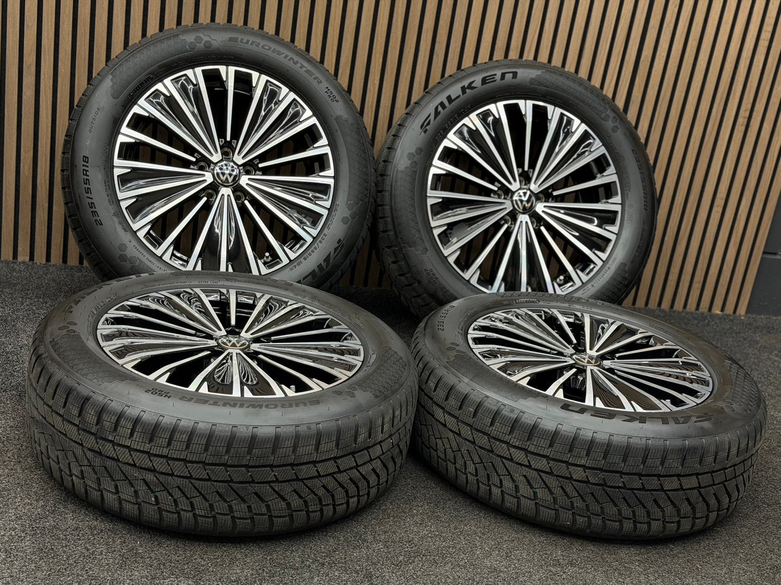 ZGAN! Originele 18 inch VW Tiguan Tayron Napoli 5x112 Falken, Ophalen, 18 inch, ., Banden en Velgen