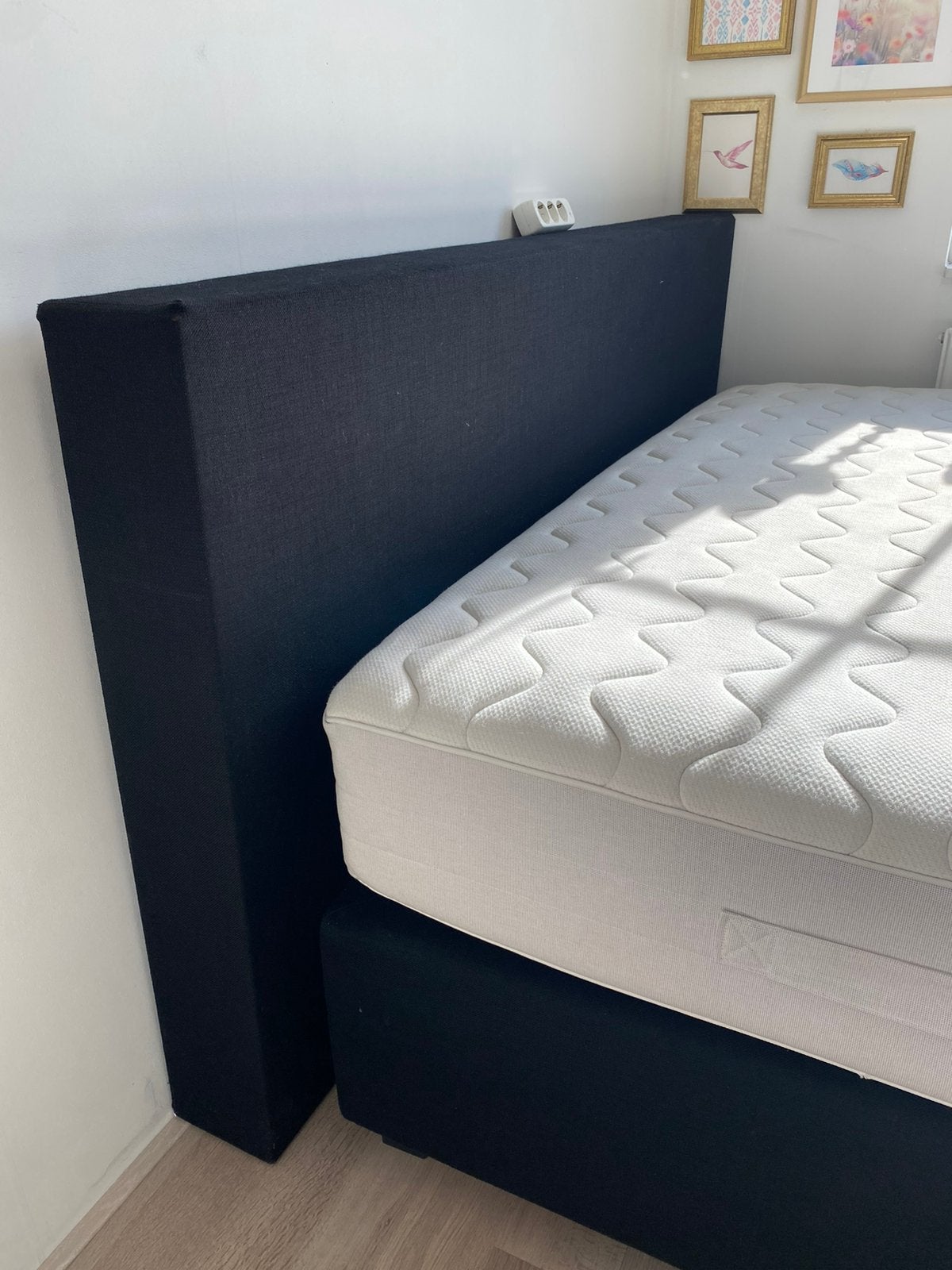 Tweepersoons boxspring met matras - in zeer goede staat, Zwart, Tweepersoons, Ophalen of Verzenden, Zo goed als nieuw
