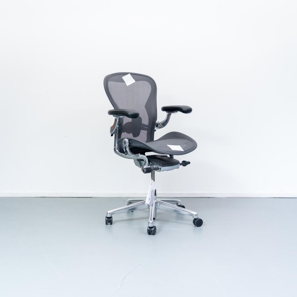3 Herman Miller Aeron Remastered bureaustoel C Aluminium, Niet ingevuld, Gaming bureaustoel, Overige kleuren, Niet ingevuld