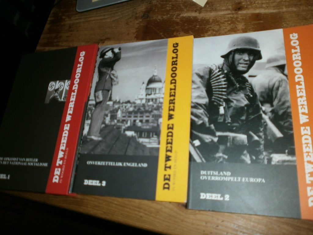 3 delen en cds de tweede wererdoorlog in woord en beeld, Ophalen of Verzenden, Tweede Wereldoorlog, Nieuw, Overige onderwerpen