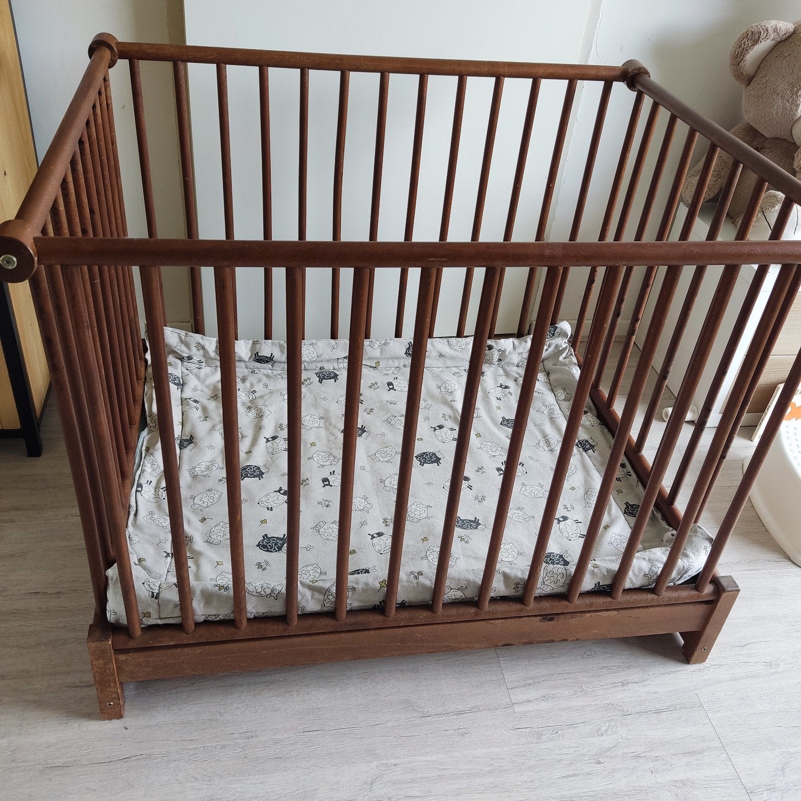 Houten box met boxkleed (78x100x65cm), Kinderen en Baby's, Boxen, Ophalen, Gebruikt, Boxkleed
