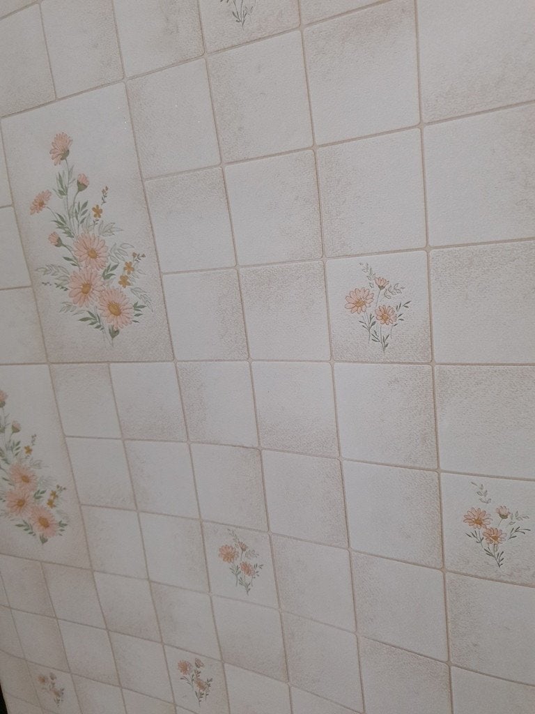 7244 beige bloemen behang schuimvinyl badkamer vintage swiet, Ophalen of Verzenden, Minder dan 10 m², Geel