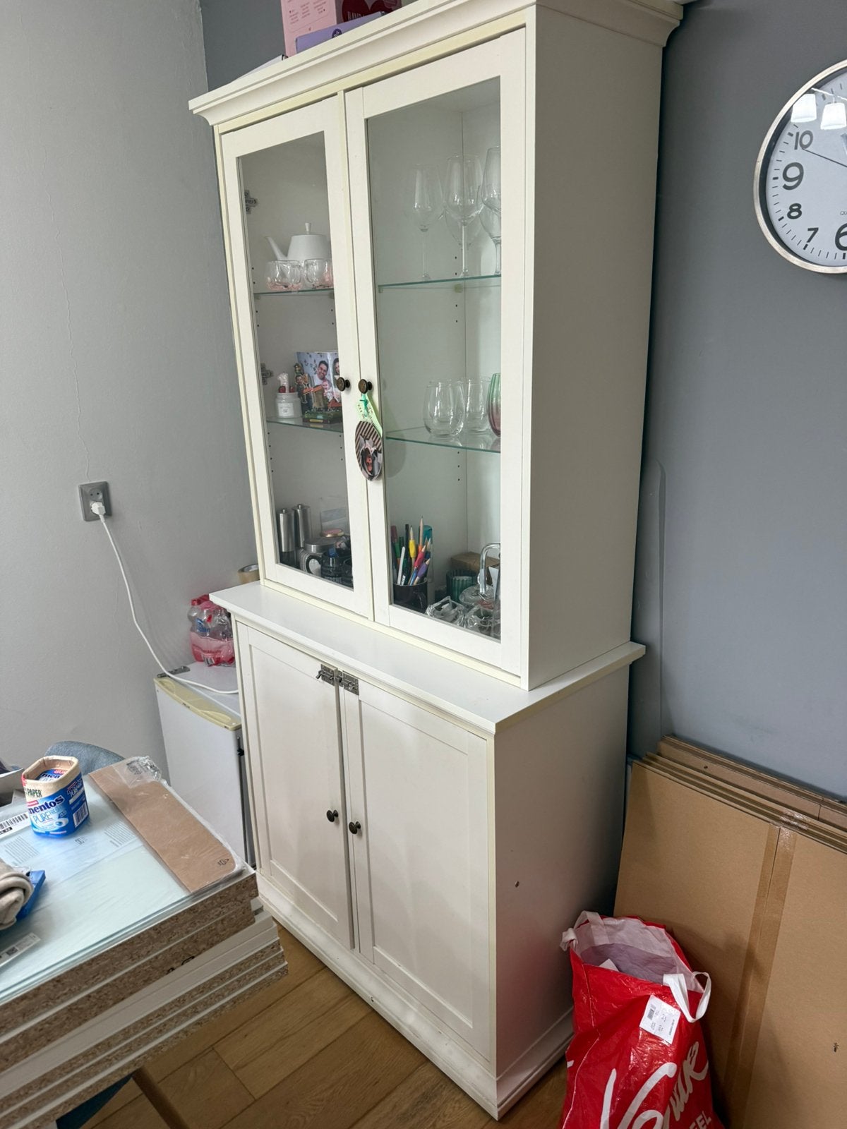 Vitrine kast, Gebruikt, 150 tot 200 cm, 25 tot 50 cm, 50 tot 100 cm