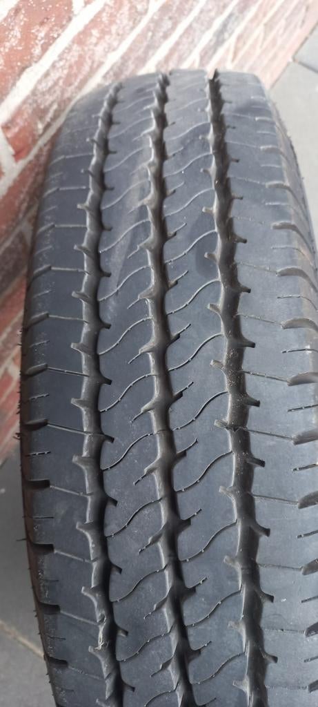 Aanhanger banden, Auto diversen, Aanhangwagen-onderdelen, Ophalen of Verzenden, Zo goed als nieuw