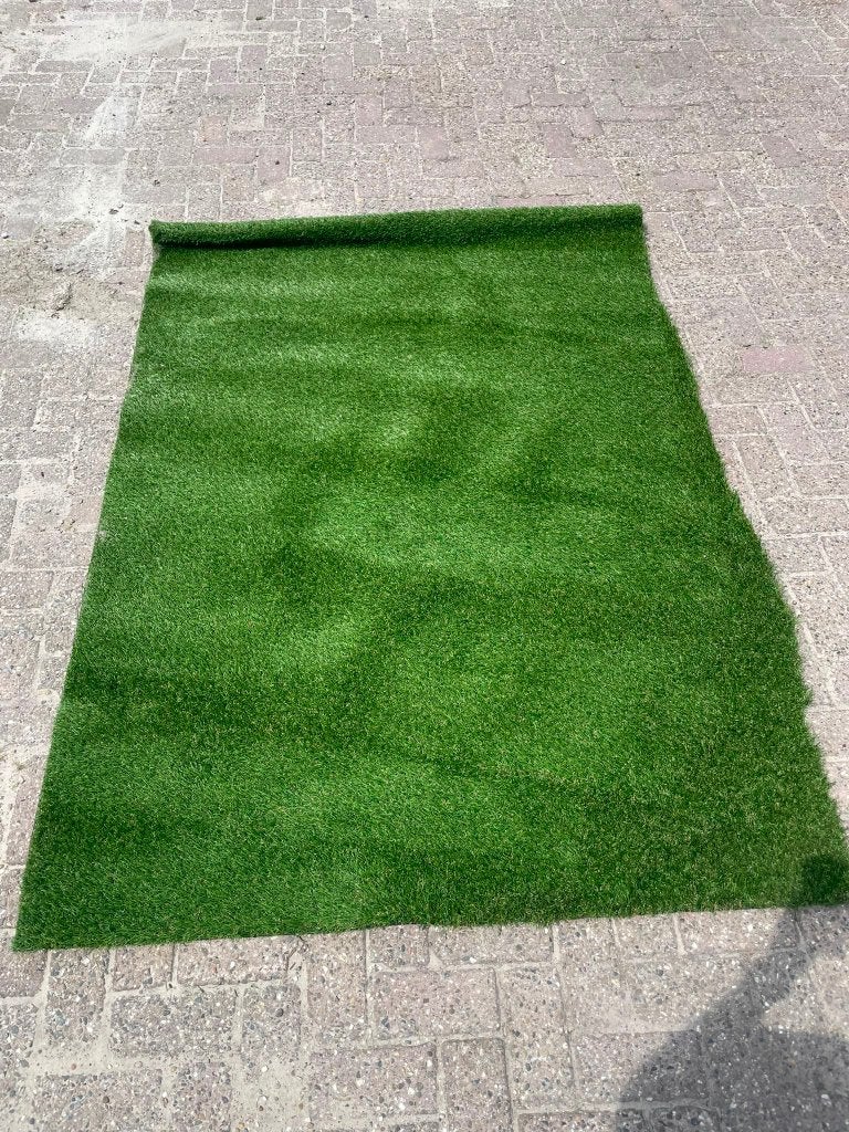 Reststuk kunstgras ca 140 x 195cm, Ophalen, Nieuw, Minder dan 10 m², Kunstgras