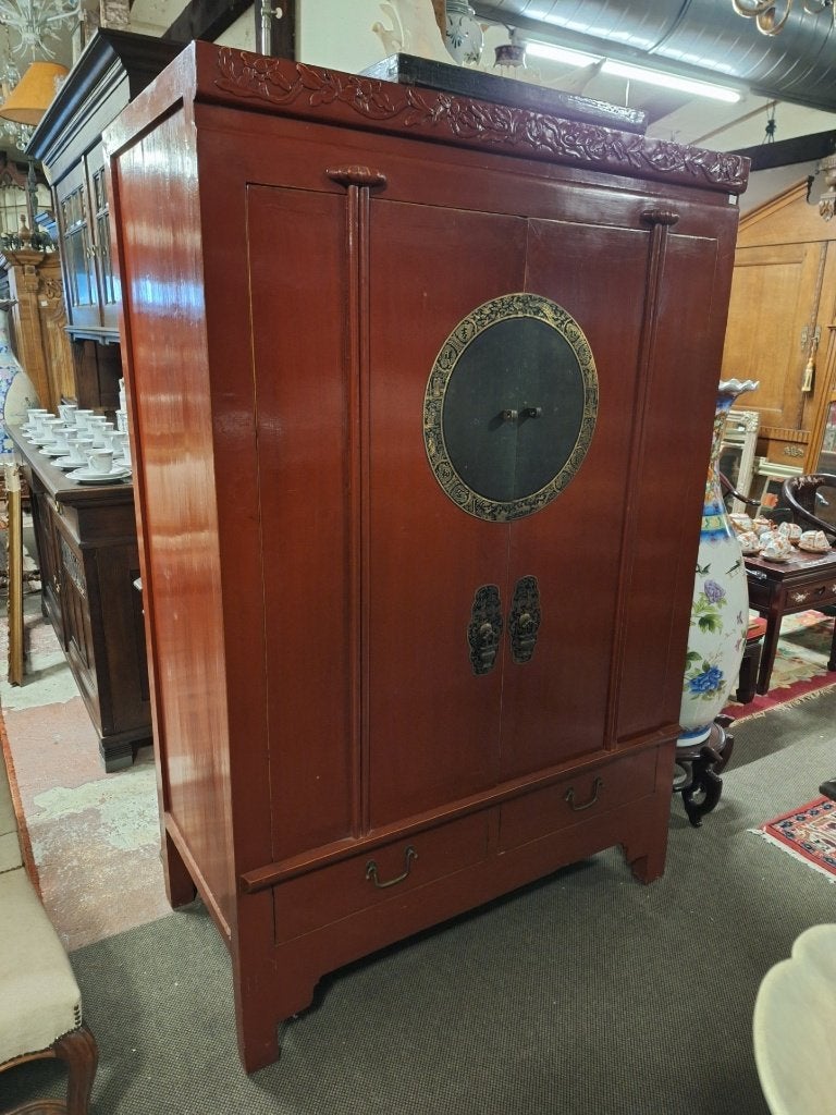 Oriental 2 deurs kast, Huis en Inrichting, Ophalen, Zo goed als nieuw