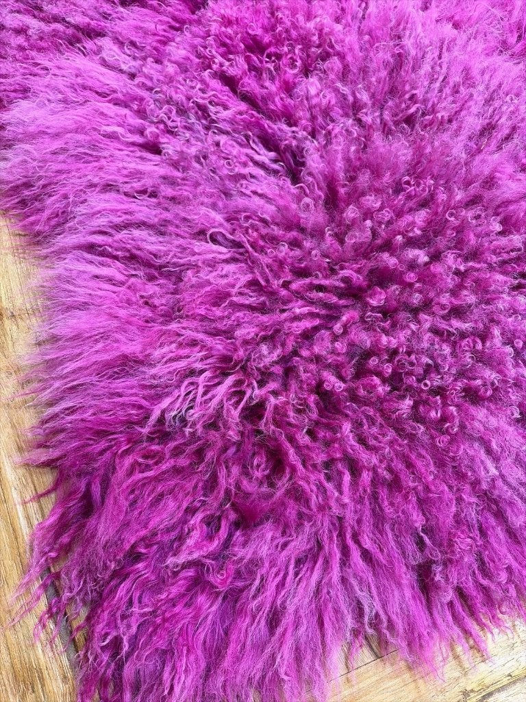 Hippe vintage roze schapenvacht kleed 113/55 cm, Gebruikt, Djt@dejuistetoon.eu, Ophalen of Verzenden, Mon Plaisir 19, Etten-Leur, Netherlands