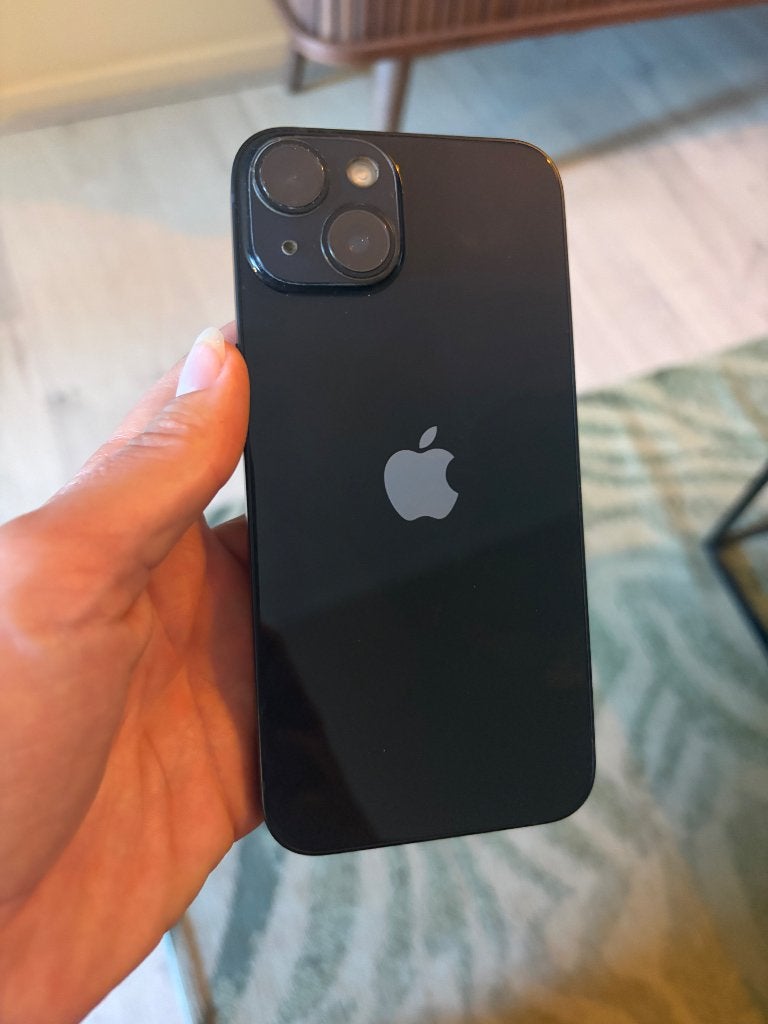 Foto 2 van iPhone 14 128GB – Zeer nette staat – 86% batterij