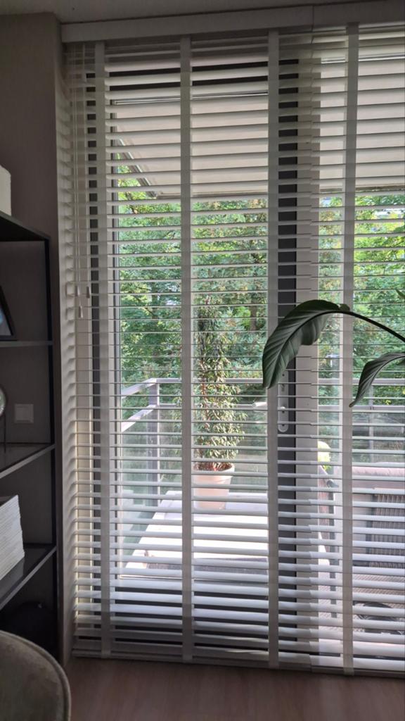 Houten jaloezie wit, Ophalen, Nieuw, Wit, 50 tot 100 cm