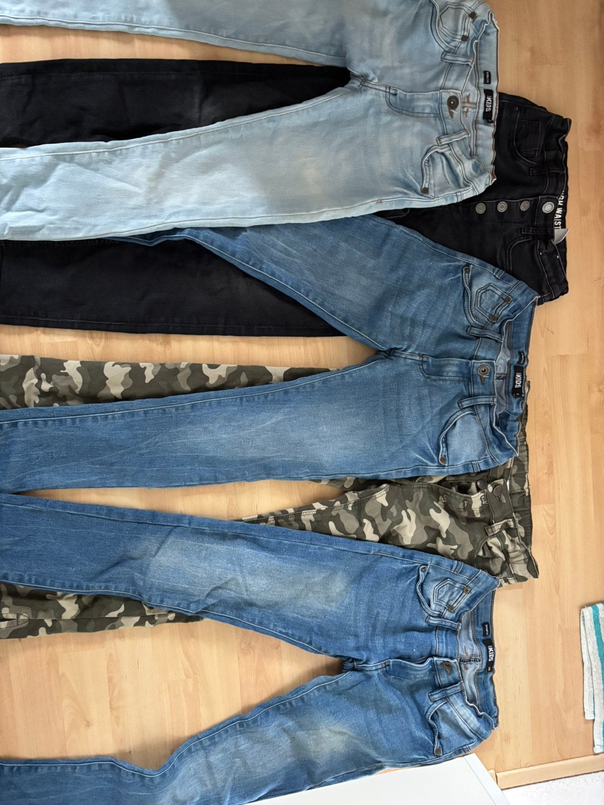 Spijkerbroeken meiden, Kinderen en Baby's, Kinderkleding | Maat 140, Ophalen, Zo goed als nieuw, Meisje, Broek