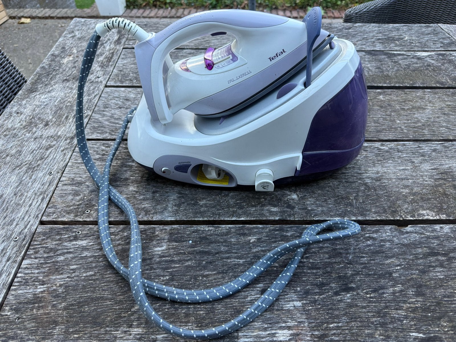 Tefal Pro Express Stoomstrijkijzer - Zeer weinig gebruikt, Ophalen of Verzenden, Gebruikt, Strijkijzer met snoer