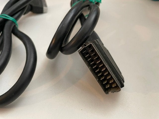 Nr.178: Scartkabel, HDMI kabel, TV kabel, video kabel, Ophalen of Verzenden, Zo goed als nieuw, Minder dan 2 meter, Scartkabel