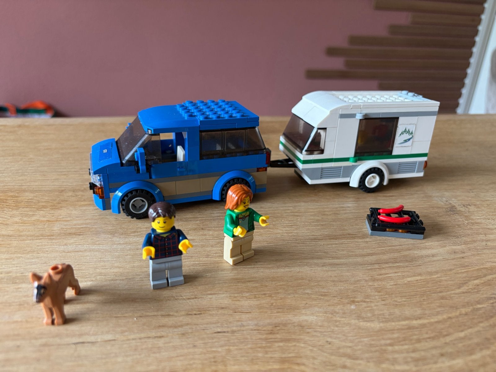 LEGO City Campervan 60117, Ophalen of Verzenden, Zo goed als nieuw, Overige merken