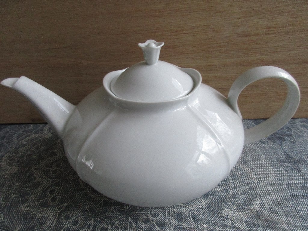 prachtige vintage dikbuik theepot van Tirschenreuth Bavaria, Overige typen, Vintage, Nieuw, Ophalen of Verzenden