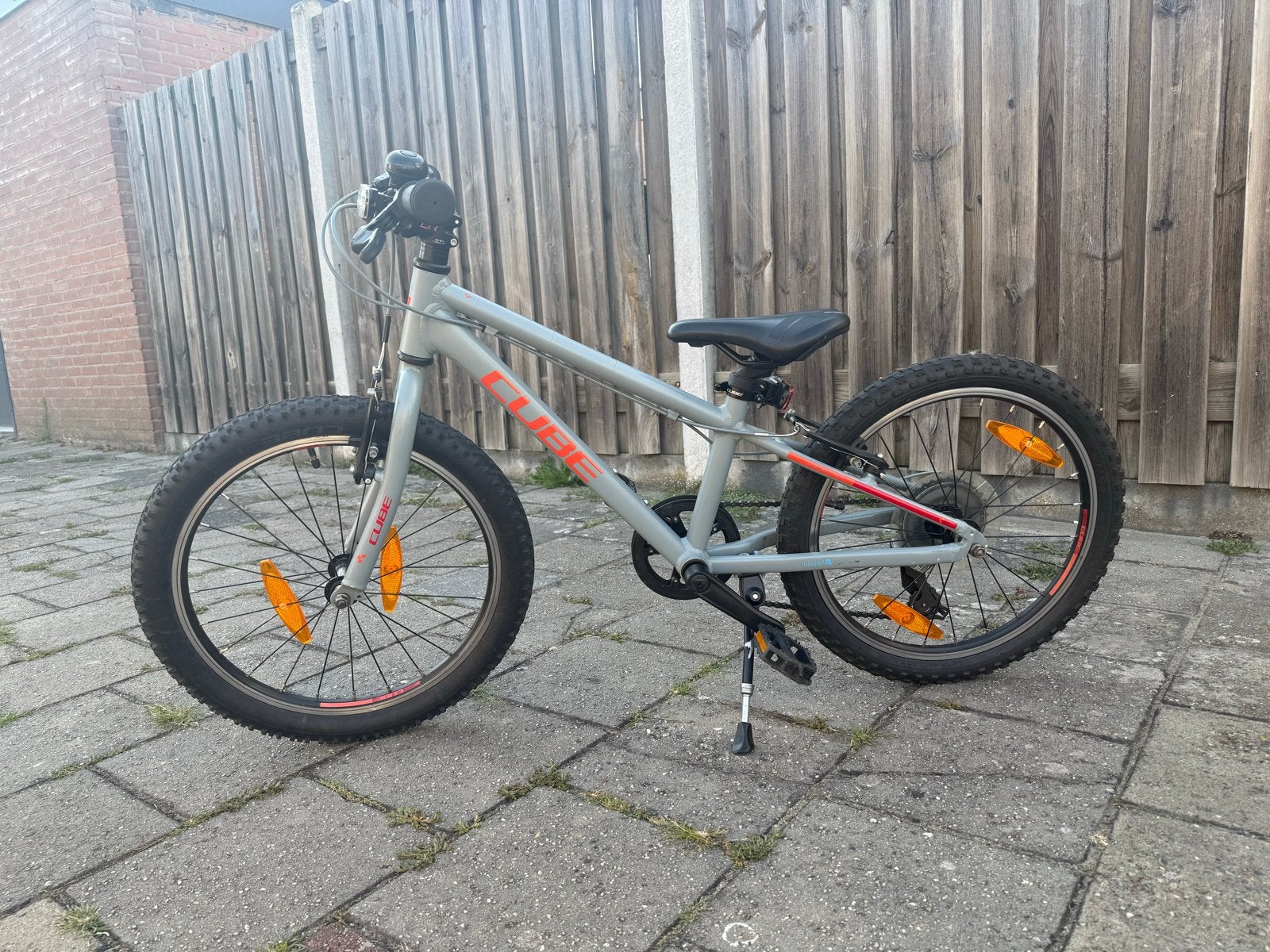 Cube Acid 200 kinderfiets - 20 inch, Ophalen, Zo goed als nieuw, Velgrem, 20 inch of meer