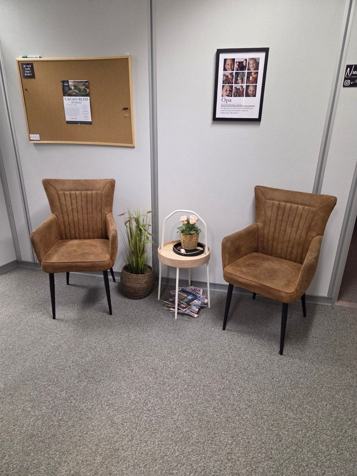 Comfortabele wachtkamerstoelen per set! (2 stuks), Gebruikt, Twee, Bruin, Ophalen of Verzenden