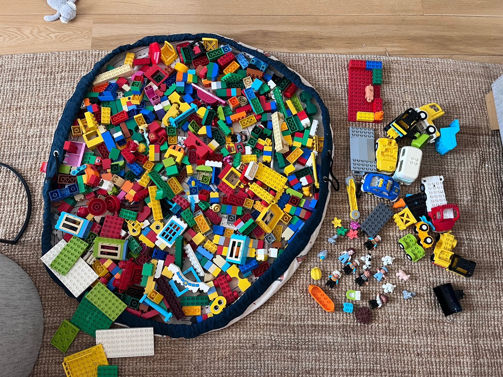 Grote partij duplo, in handige opbergzak/speelkleed, Kinderen en Baby's, Speelgoed | Duplo en Lego, Ophalen, Zo goed als nieuw