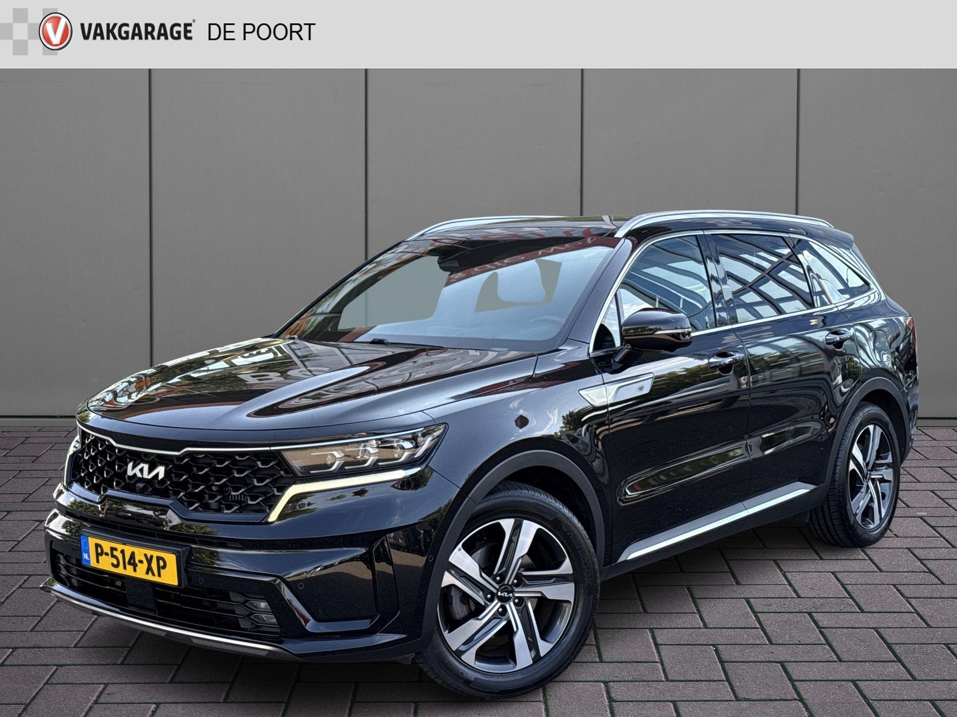 Kia Sorento 1.6 T-GDI Plug-in Hybrid 4WD ExecutiveLine 7p. |, Gebruikt, 4 cilinders, 7 stoelen, Zwart