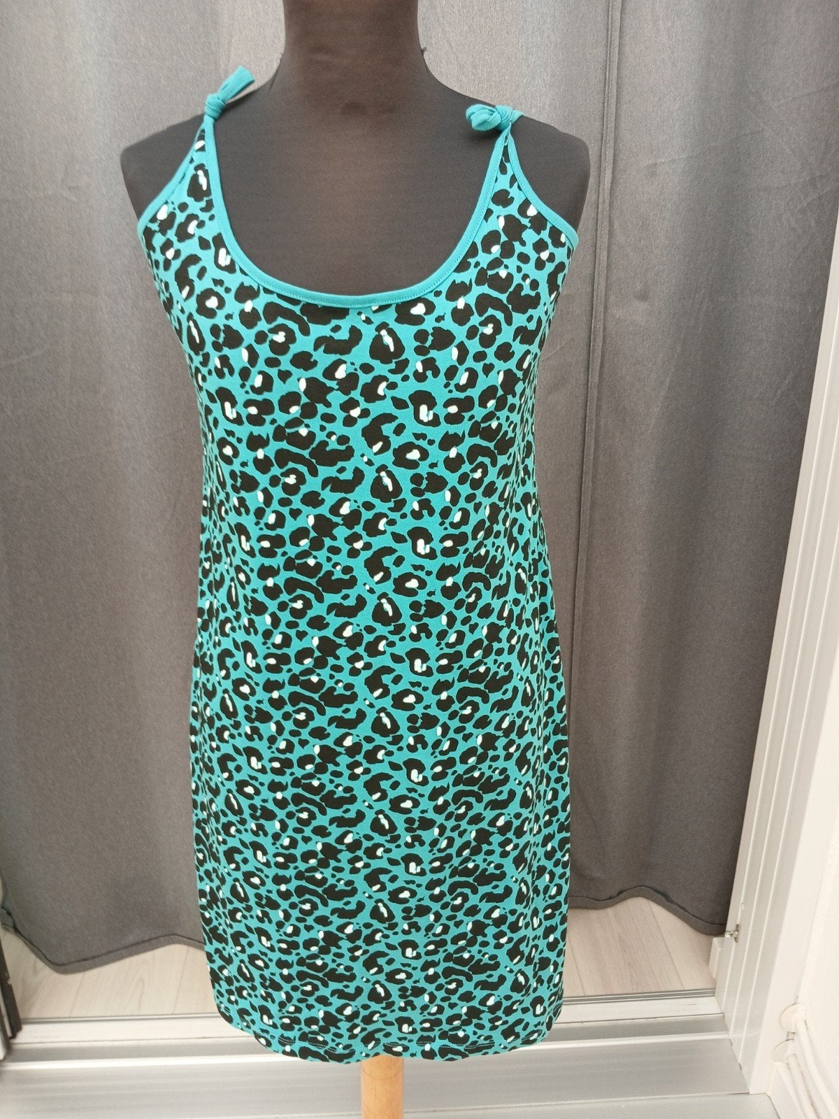 Anytime Nieuwe Groen/Zwarte Jurk Maat 42, Kleding | Dames, Jurken, Maat 42/44 (L), Anytime, Nieuw, Ophalen of Verzenden