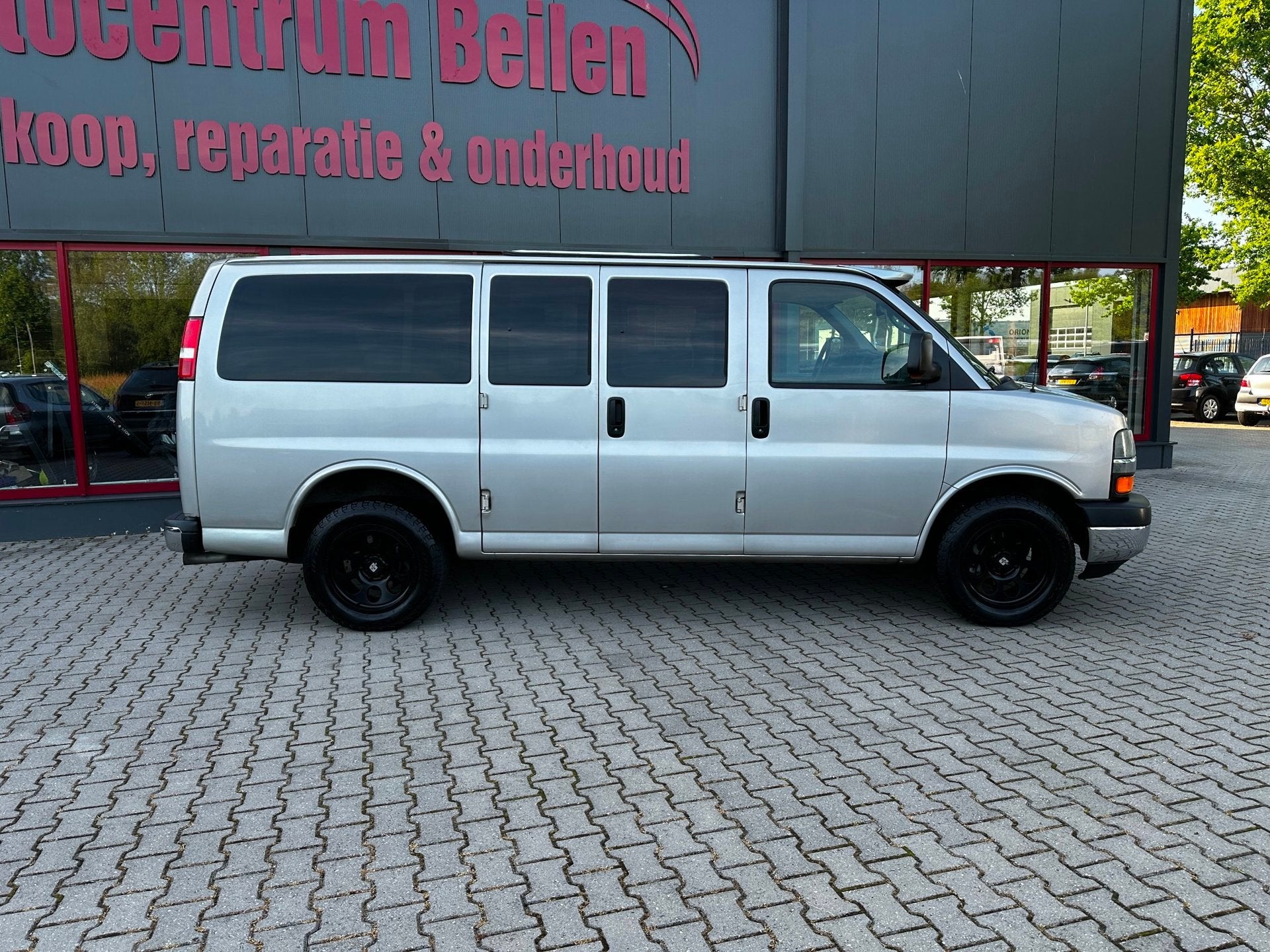 Chevrolet EXPRESS CAMPER / LPG-G3 / AUTOMAAT / TREKHAAK /, Caravans en Kamperen, Campers, Bedrijf, LPG, Airbags, Overige merken