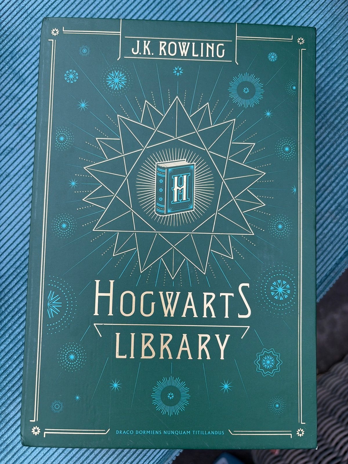Harry Potter Hogwarts Library Box Set J.K. Rowling, Boeken, Ophalen of Verzenden, Nieuw