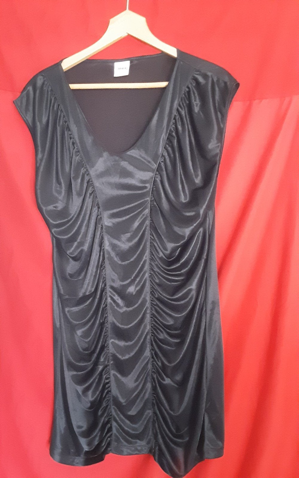 Zwarte kinky sexy Object jurk met plooien - Maat L, Zwart, Ophalen of Verzenden, Boven de knie, Object