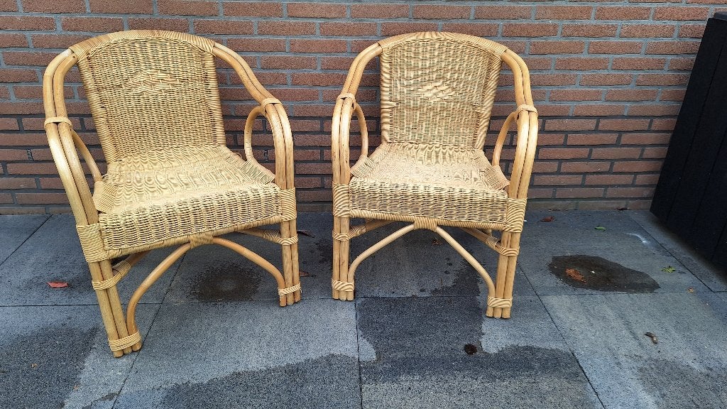 Twee rotan/ rieten stoelen  Gratis, Ophalen, Gebruikt, Twee, Bruin