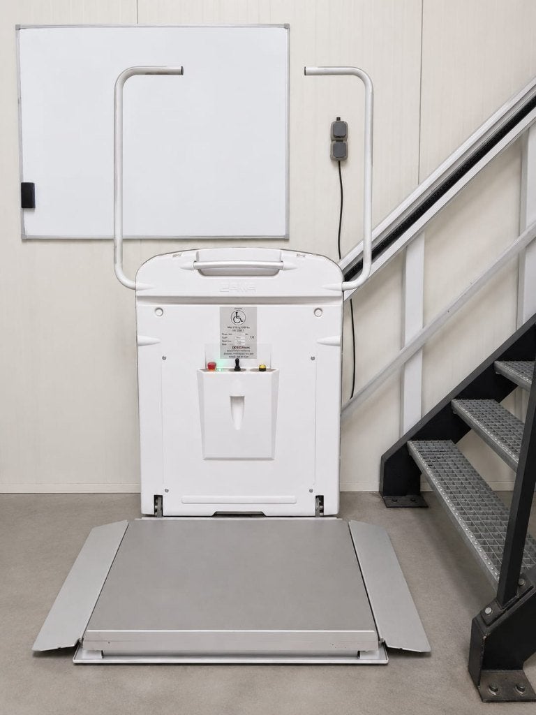Plateau lift, Ophalen, Zo goed als nieuw, Recht
