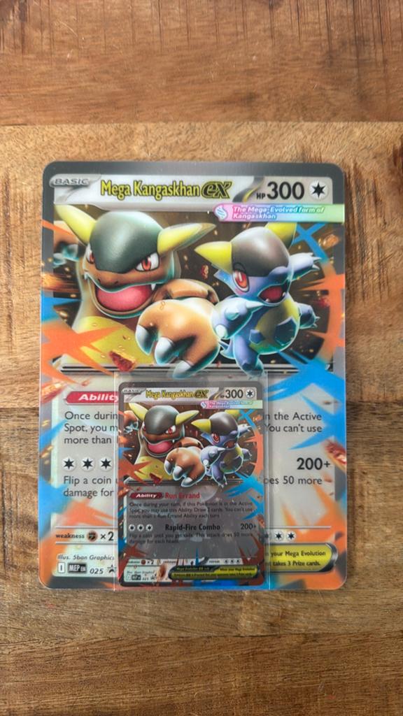 Mega Kangaskhan EX Pokémon Kaart (Jumbo en Standaard), Ophalen of Verzenden, Zo goed als nieuw, Meerdere kaarten