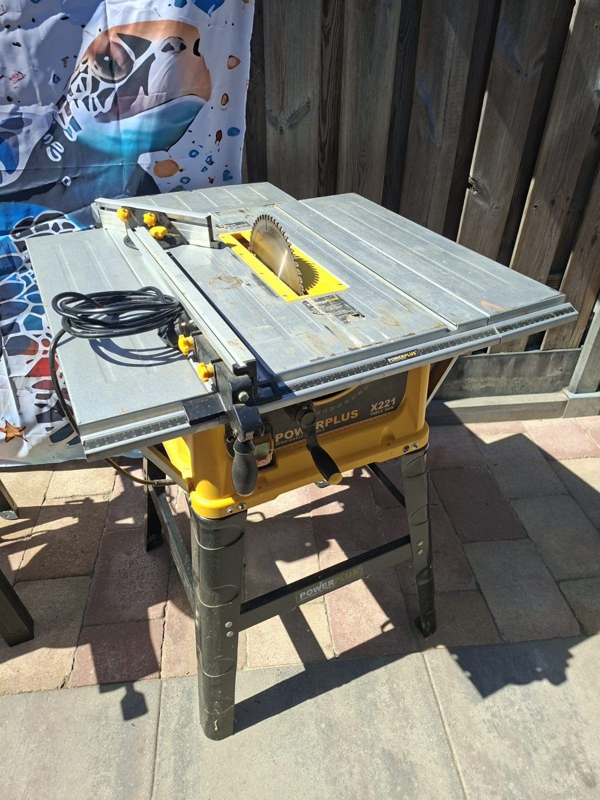 Powerplus POWX221 Tafelzaag - Krachtige 1500W Zaagtafel, Doe-het-zelf en Verbouw, Gereedschap | Zaagmachines, Ophalen, Gebruikt