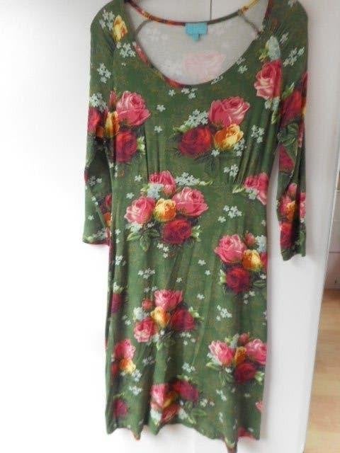 LaLamour Jurk Groen met Rozenprint Maat M, Maat 38/40 (M), LaLamour, Ophalen of Verzenden, Knielengte