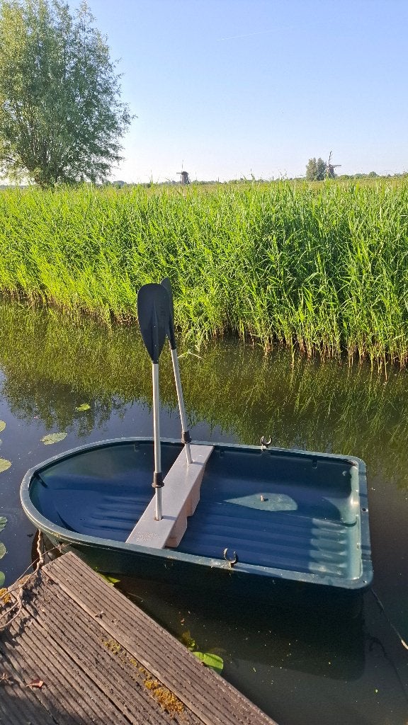 Roeiboot / visbootje, Ophalen, Zo goed als nieuw