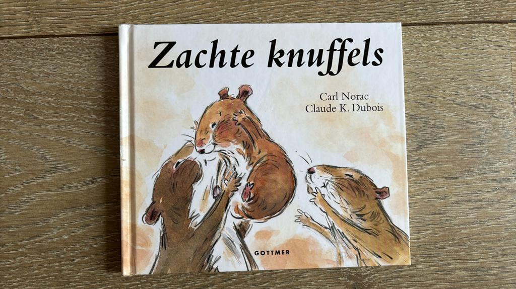 Zachte knuffels, Ophalen of Verzenden, Gelezen, Prentenboek