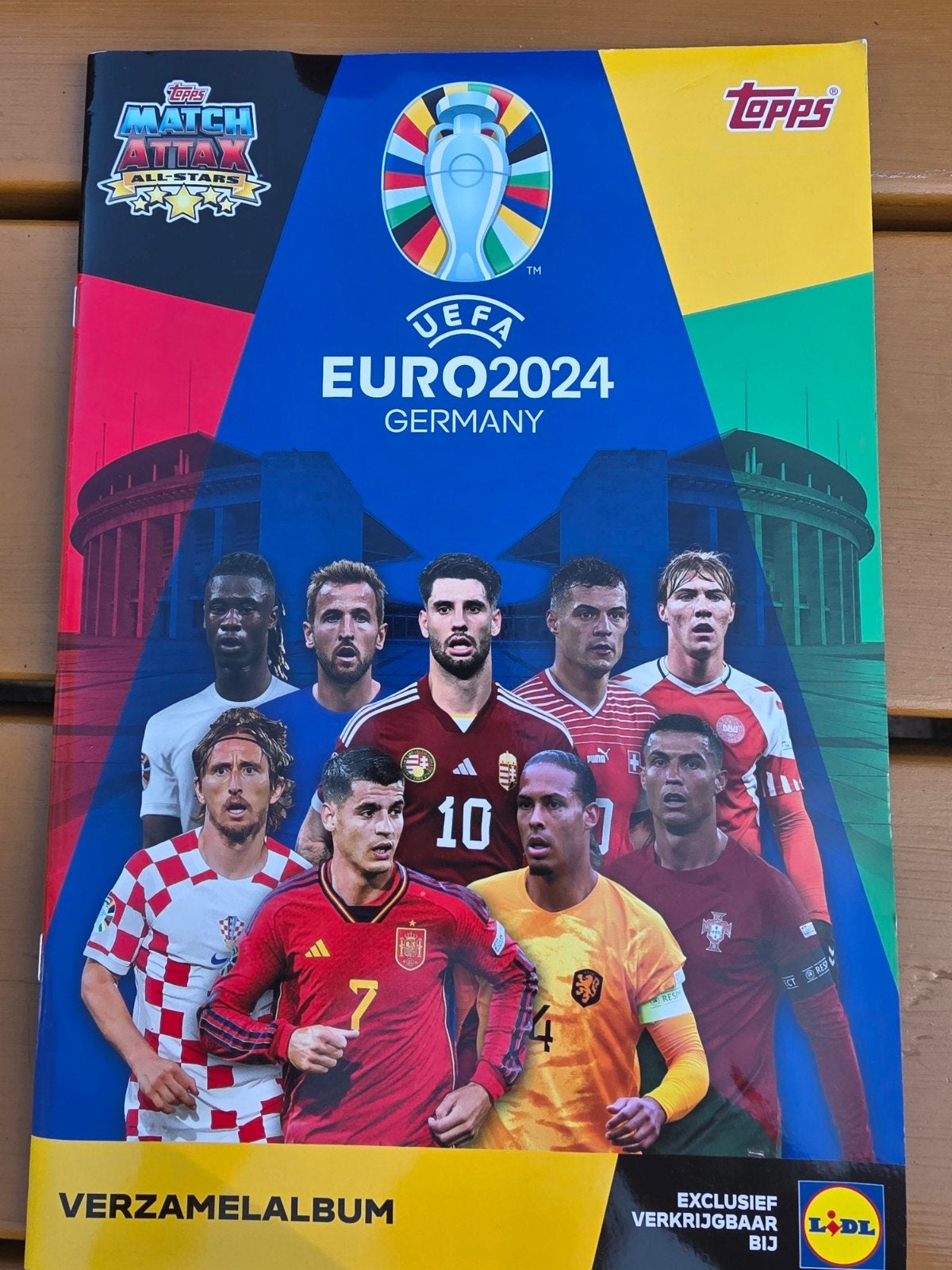 Topps Match Attax Euro 2024 album met kaarten Ronaldo Van Pe, Verzenden, Nieuw, Buitenlandse clubs, Spelerskaart