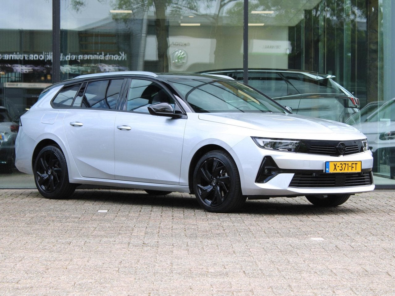 Opel Astra Sports Tourer 1.2 Turbo GS Automaat | Navi / Came, 1199 cc, Origineel Nederlands, 3 cilinders, 131 pk