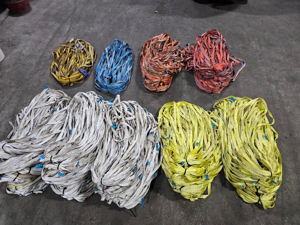 Partij eenmalige hijsbanden rondstropjes 1meter per 25 st., Ophalen, Nn, Gebruikt, Nn